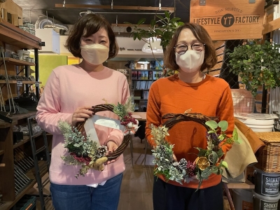 【おは朝】を見てわたしも挑戦　クリスマスリースづくり☆